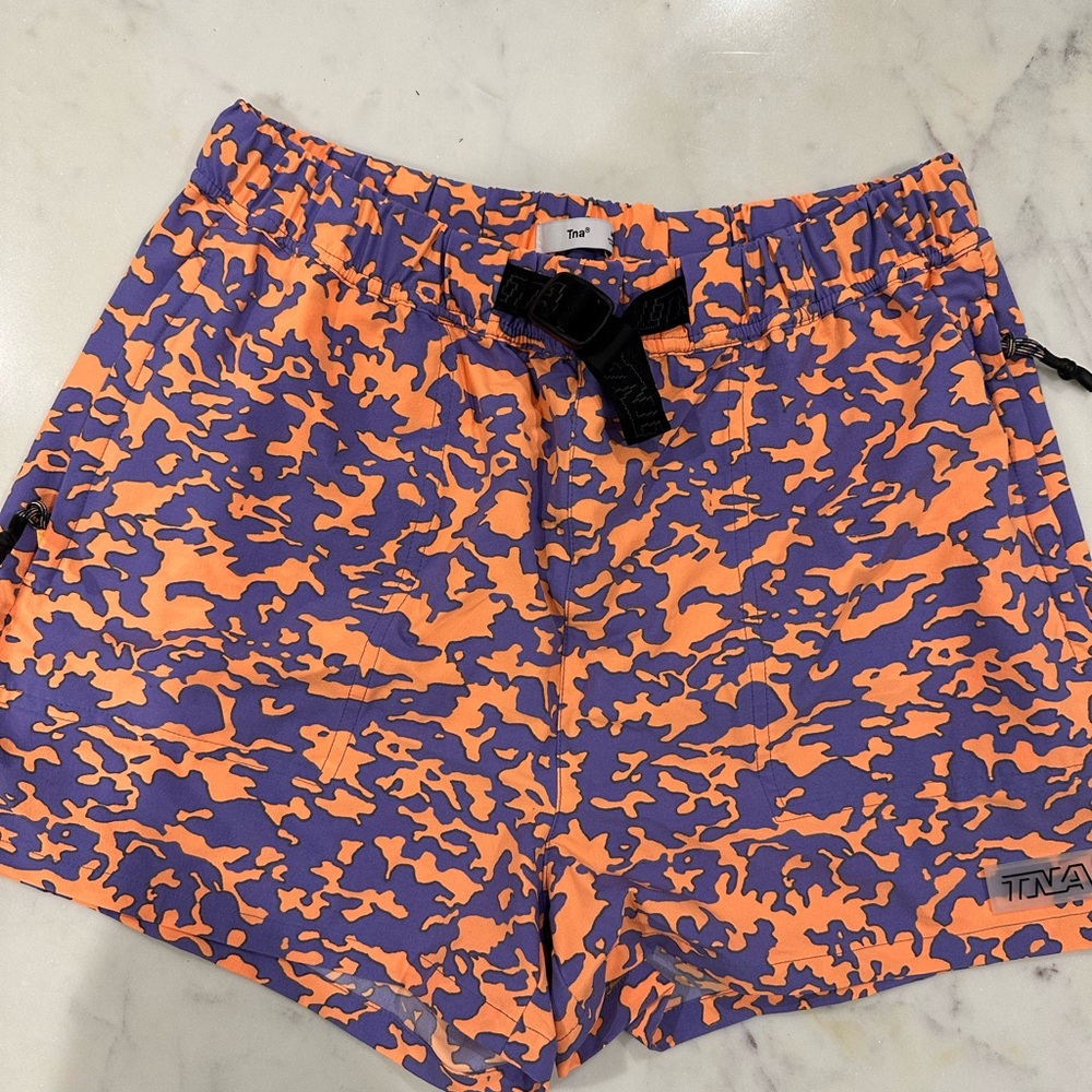 Aritzia Retro shorts